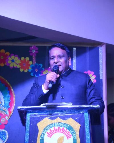 DIRECTOR 2 DIRECTOR 2